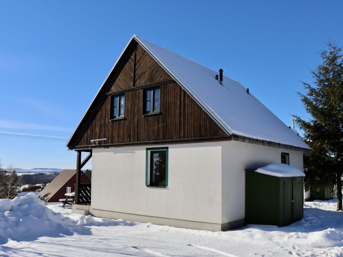 Holiday Home Holiday Hill 51 By Interhome Cista  Экстерьер фото