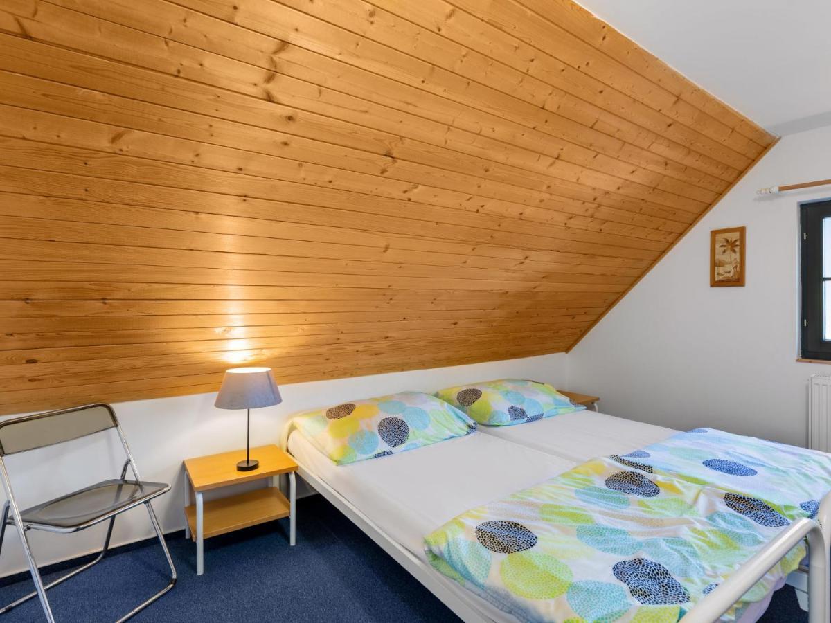Holiday Home Holiday Hill 51 By Interhome Cista  Экстерьер фото