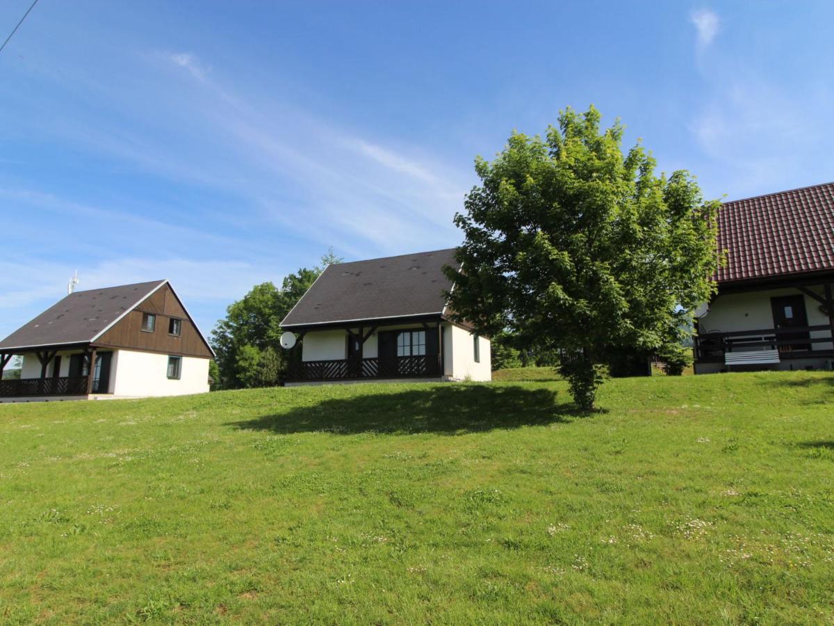 Holiday Home Holiday Hill 51 By Interhome Cista  Экстерьер фото