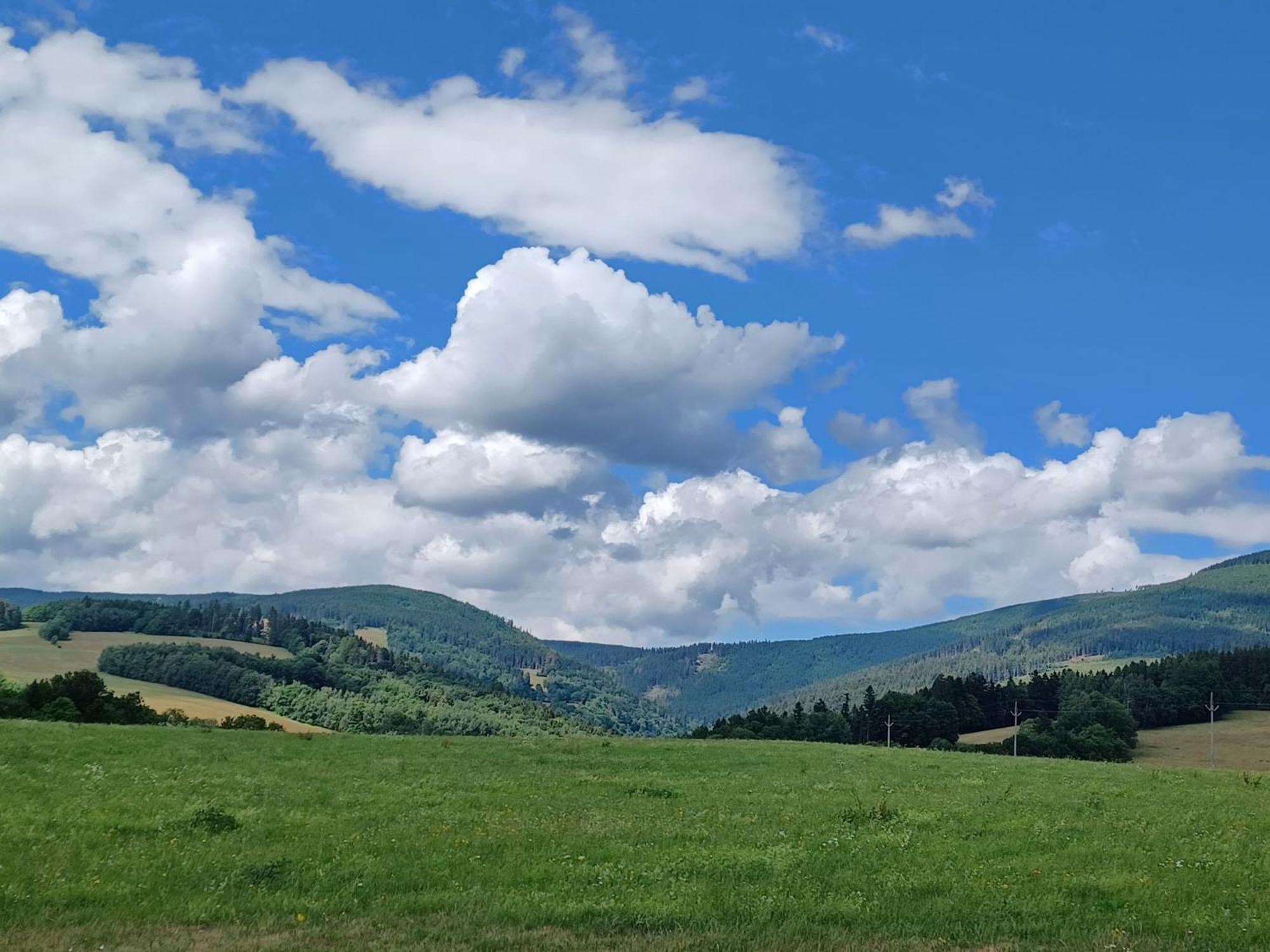 Holiday Home Holiday Hill 51 By Interhome Cista  Экстерьер фото